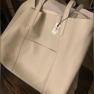 Banana Republic Leather Pebbled Large Shoulder Bag Cream Oyster color